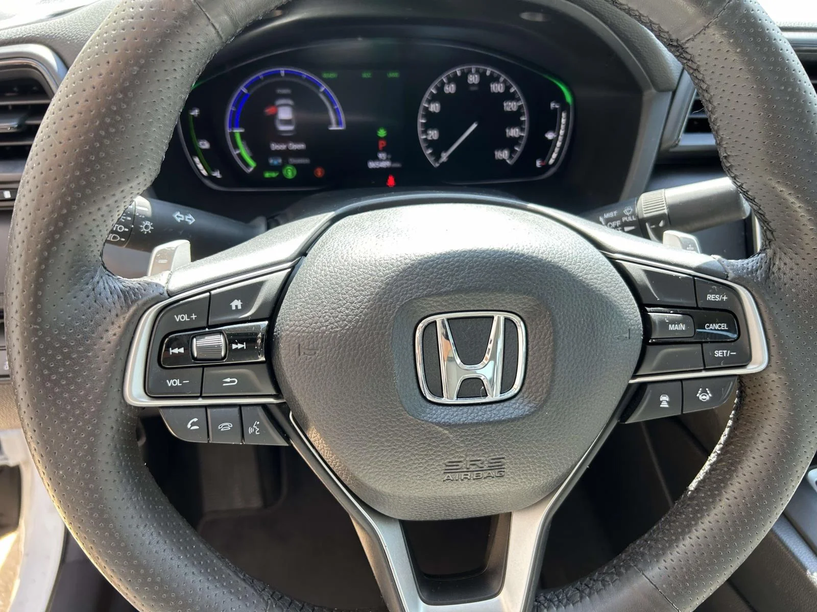 Certified Used 2022 Platinum White Pearl Honda EX image 11