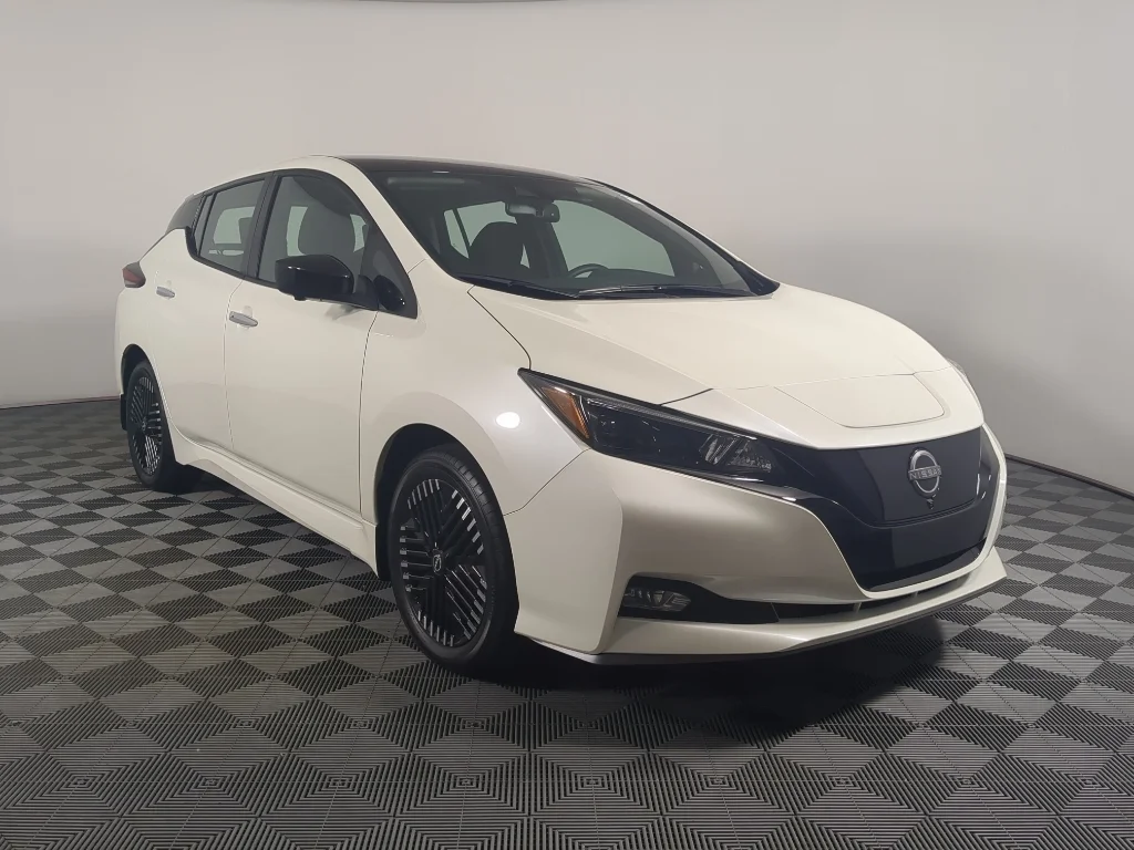 2024 Nissan LEAF SV PLUS