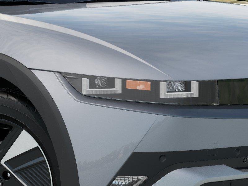 New 2025 Cyber Gray Hyundai SE image 9