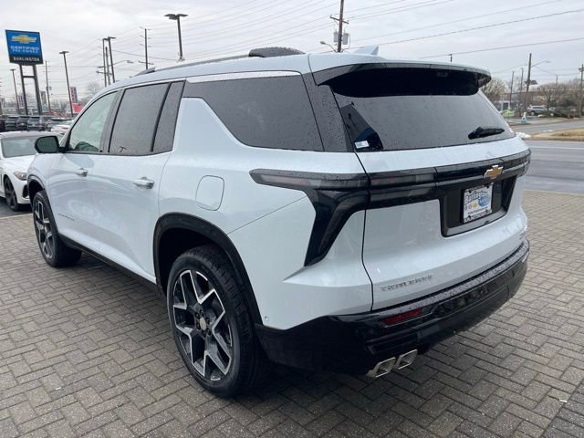 New 2026 Polar White Tricoat Chevrolet High Country image 5