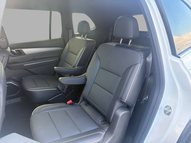 Used 2026 Summit White Buick Preferred image 13