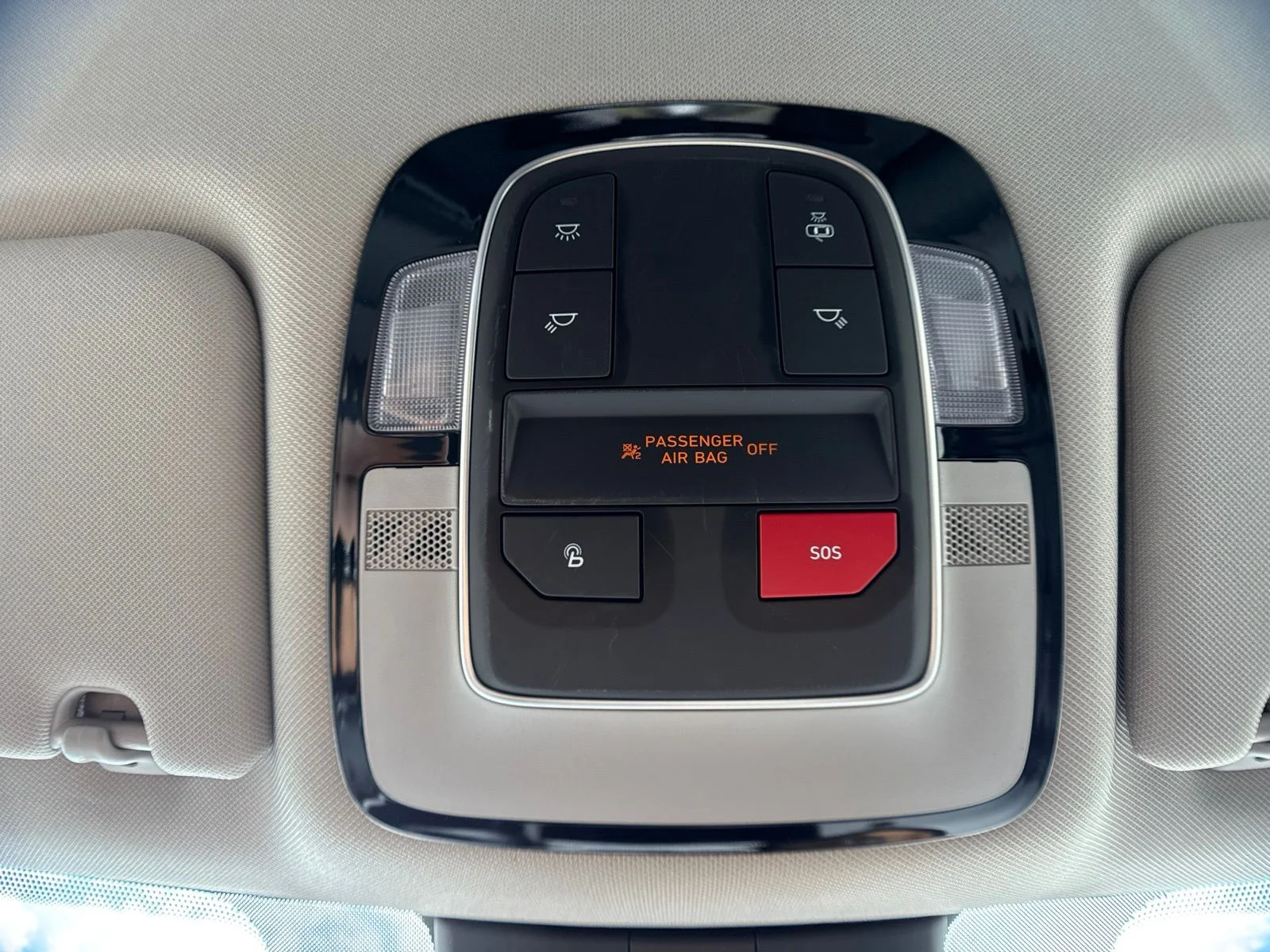 Used 2023 Red Hyundai SEL image 25