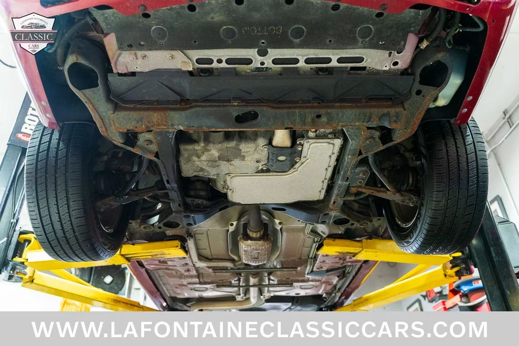 Used 2000 Red Cadillac ETC image 4