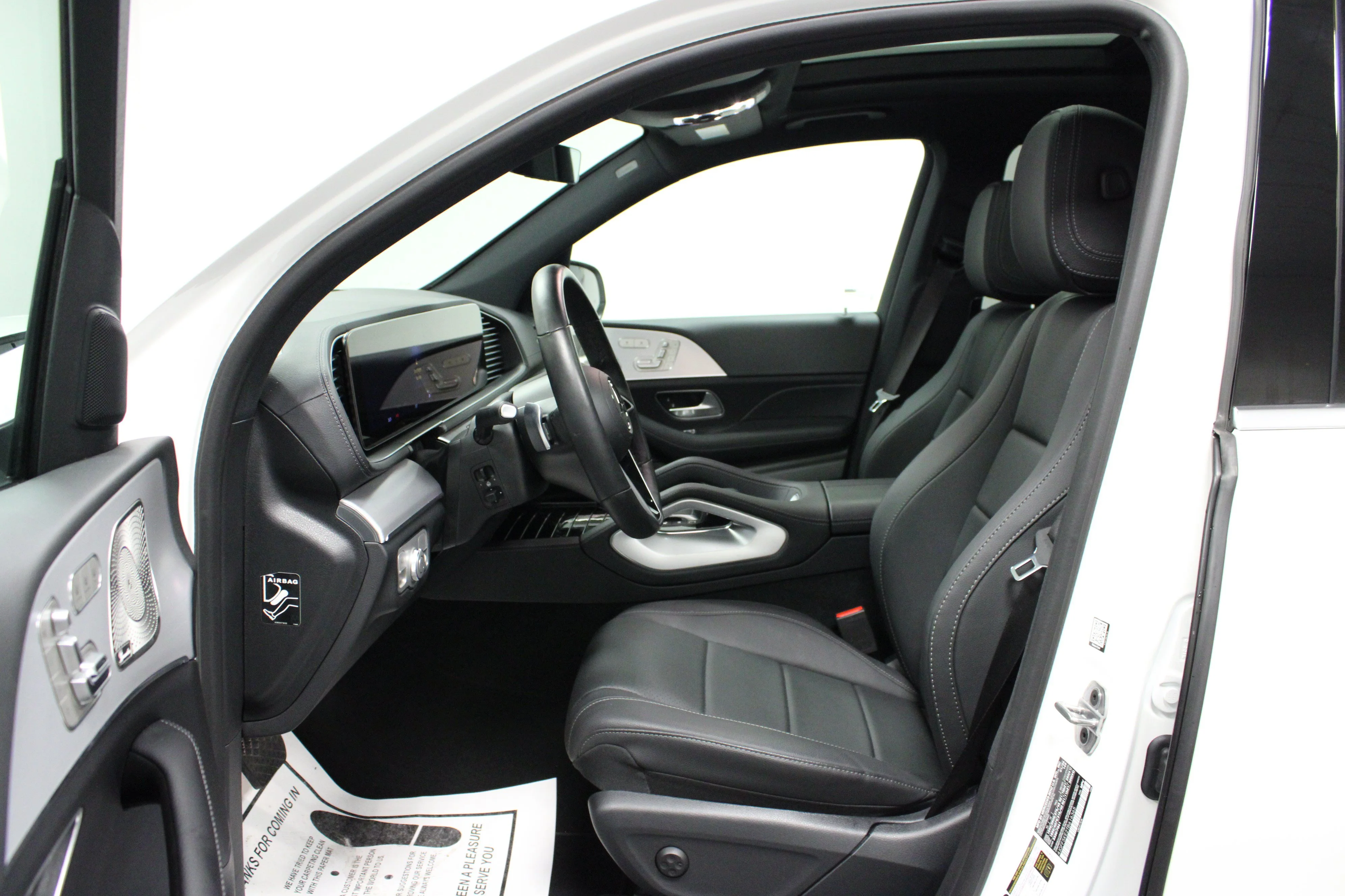 Used 2026 Polar White Mercedes-Benz GLS 450 image 12
