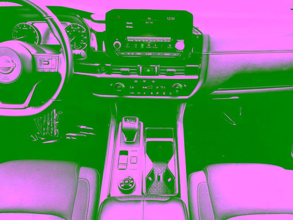 Used 2025 Silver Nissan SV image 30