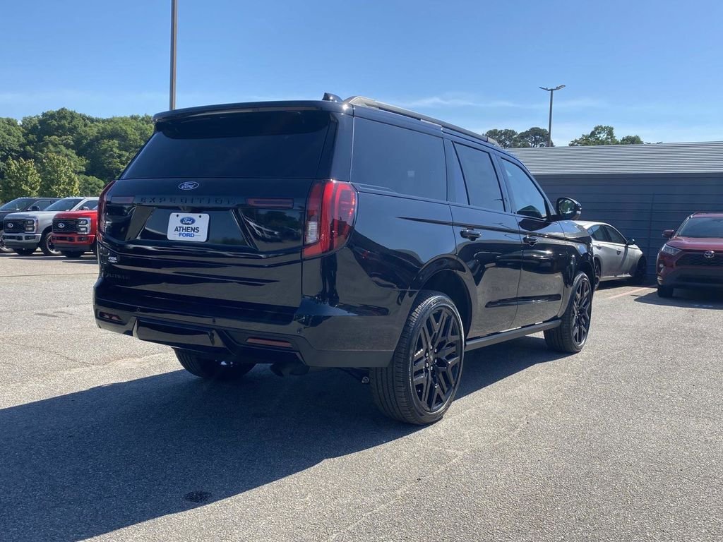 New 2026 Agate Black Metallic Ford Platinum® image 3