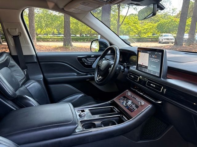 Used 2022 Black Lincoln Reserve image 21