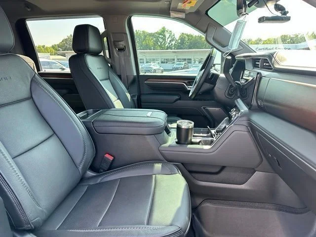 Used 2025 Black GMC Denali image 8