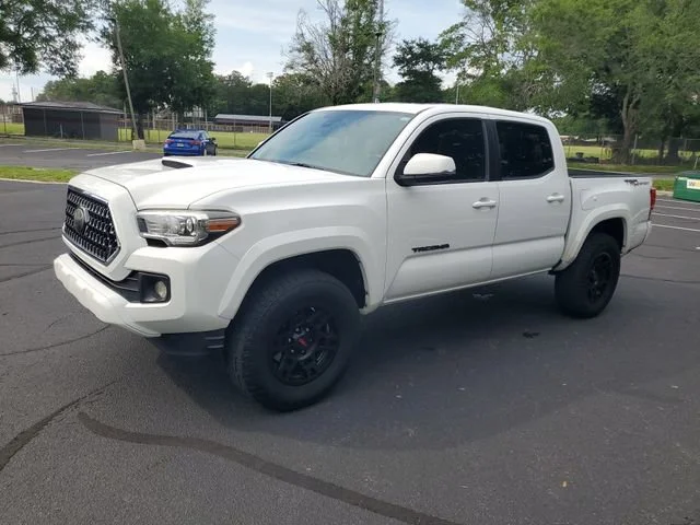 Used 2018 Super White Toyota SR5 image 2