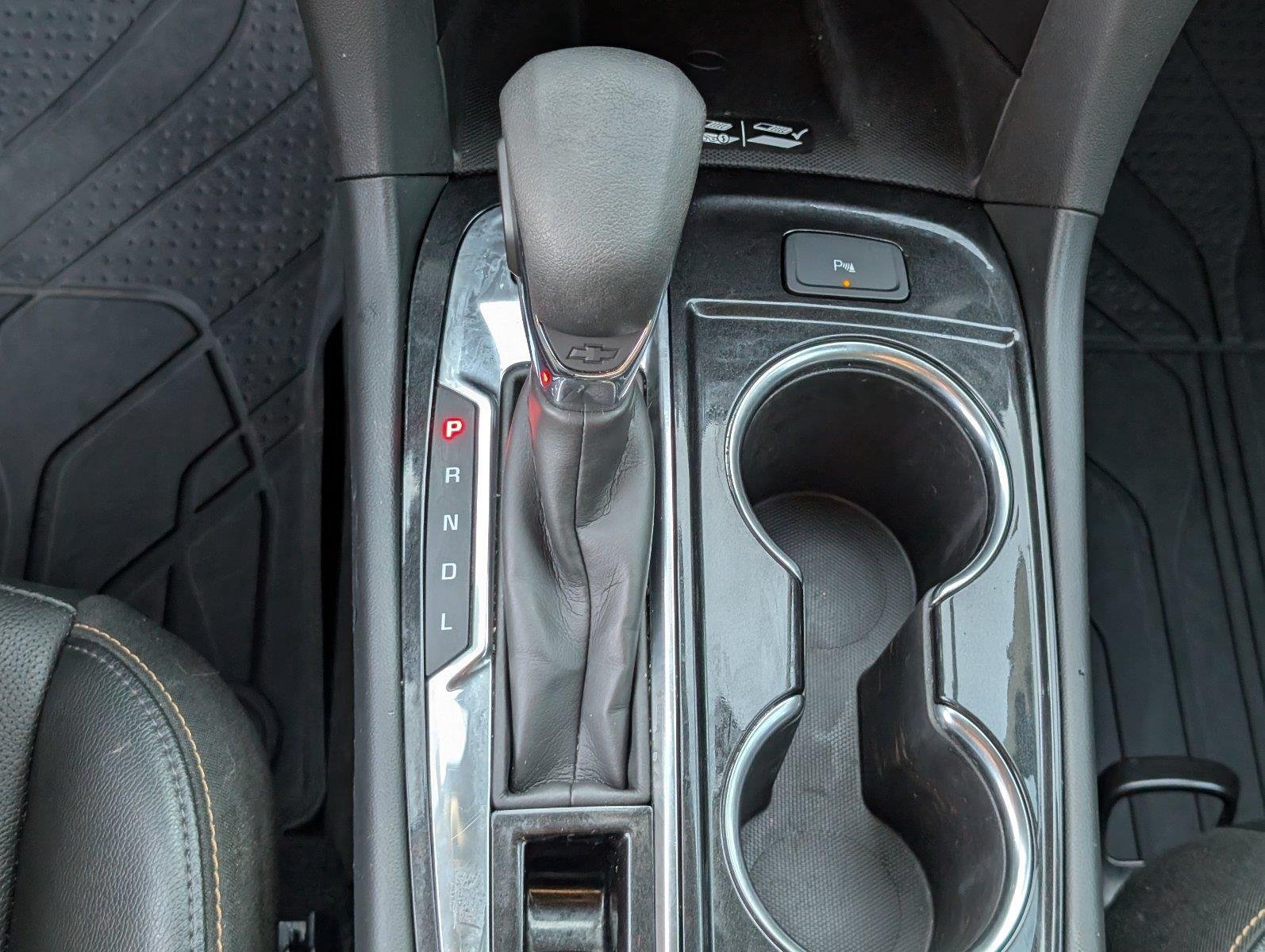Used 2024 Sterling Gray Metallic Chevrolet Premier image 25