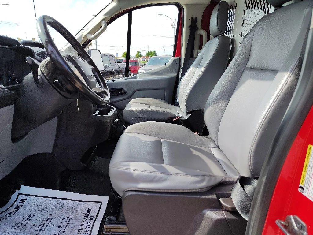 Used 2016 Race Red Ford Base image 11