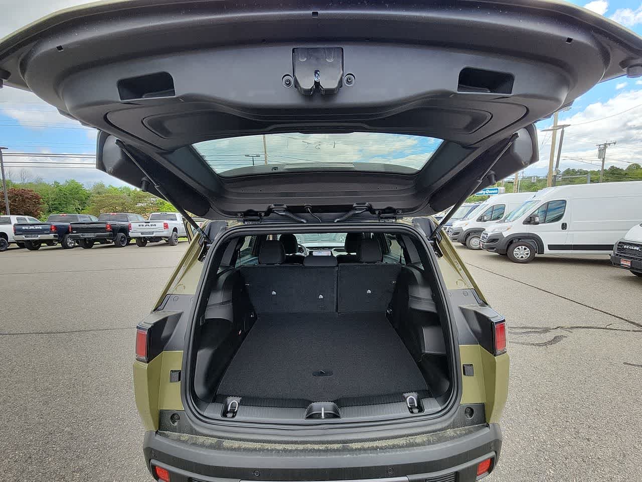 New 2026 41 Jeep Laredo image 16