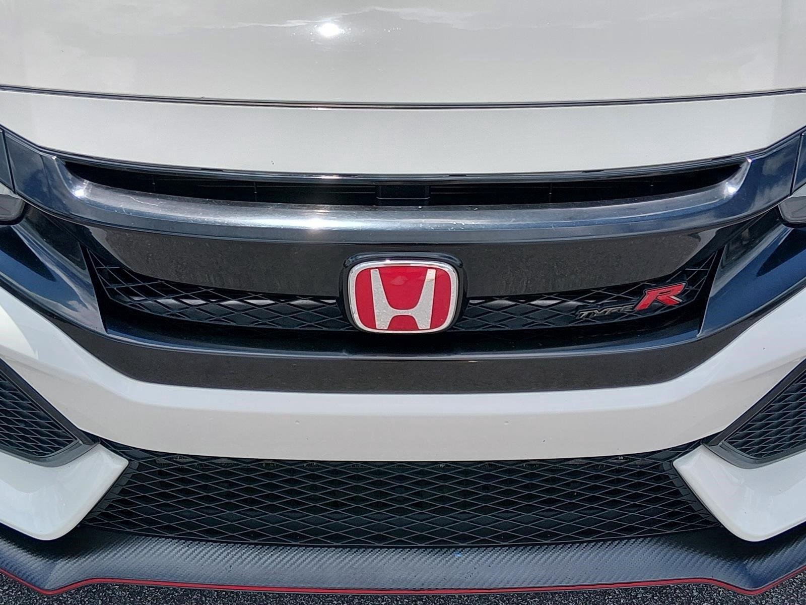 Used 2019 Championship White Honda Type R Touring image 9