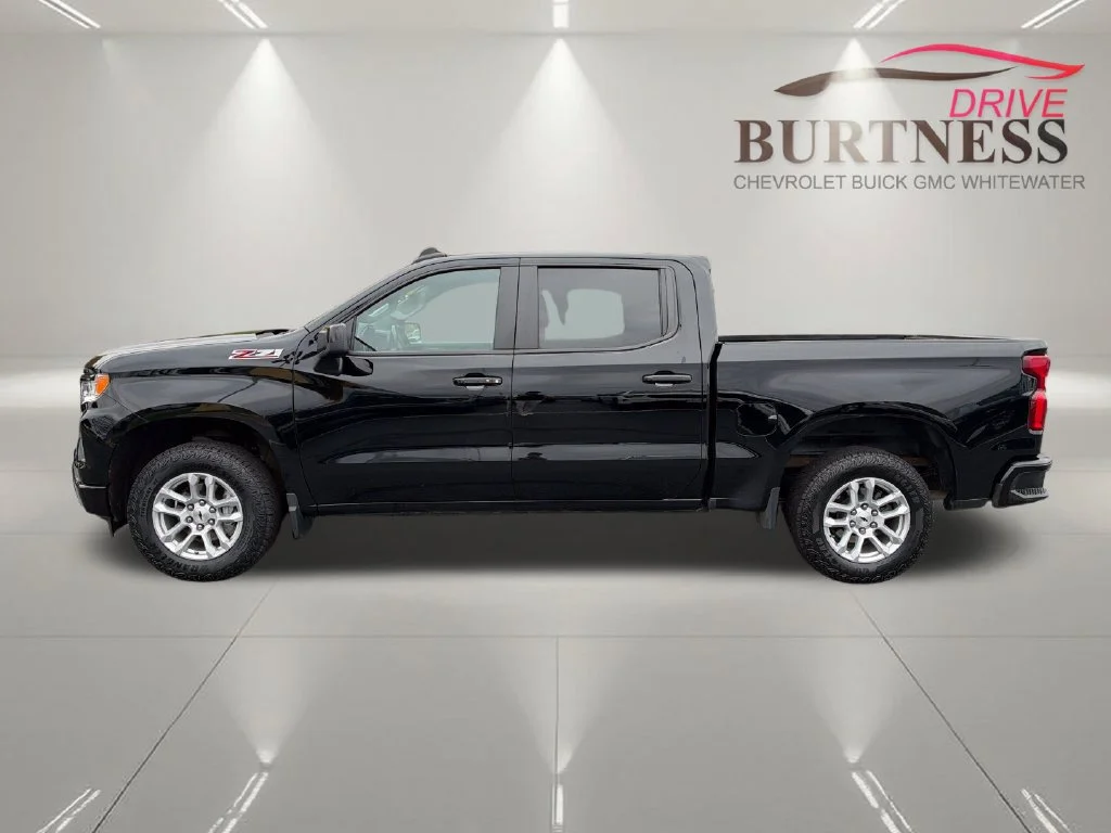 2022 Chevrolet Silverado 1500 RST - Photo 9