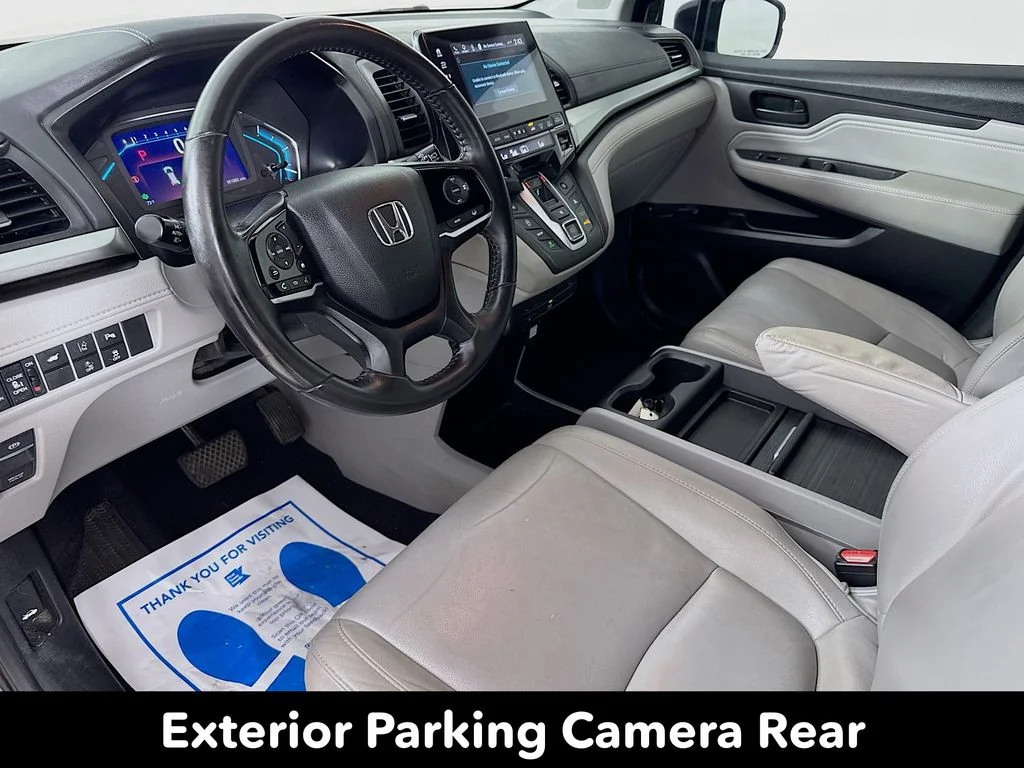 Certified Used 2018 Gray Honda Touring image 11