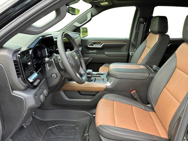 2026 Chevrolet Silverado 1500 High Country - Photo 11