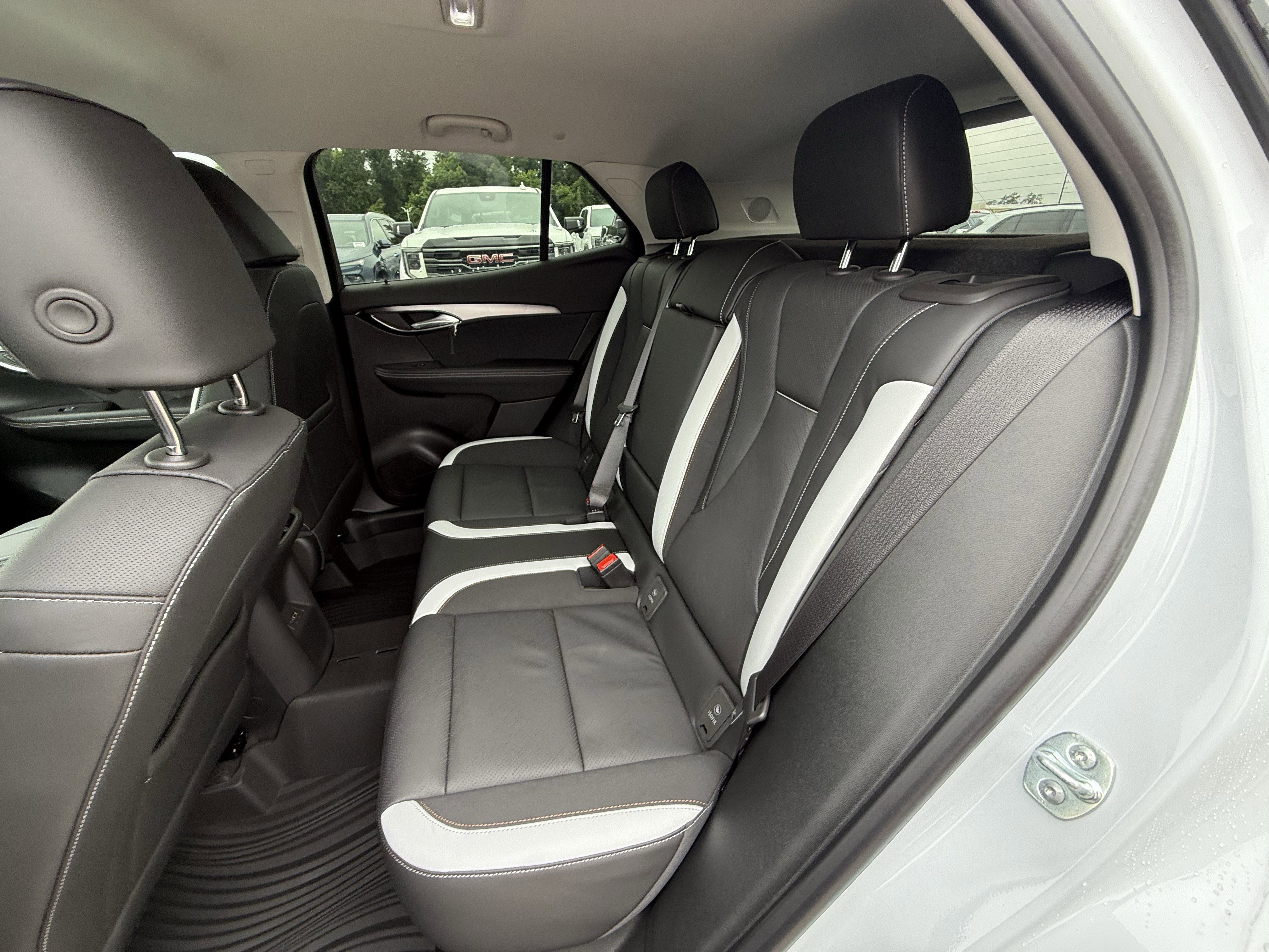 New 2026 Iridescent White Tricoat Buick Sport Touring image 15