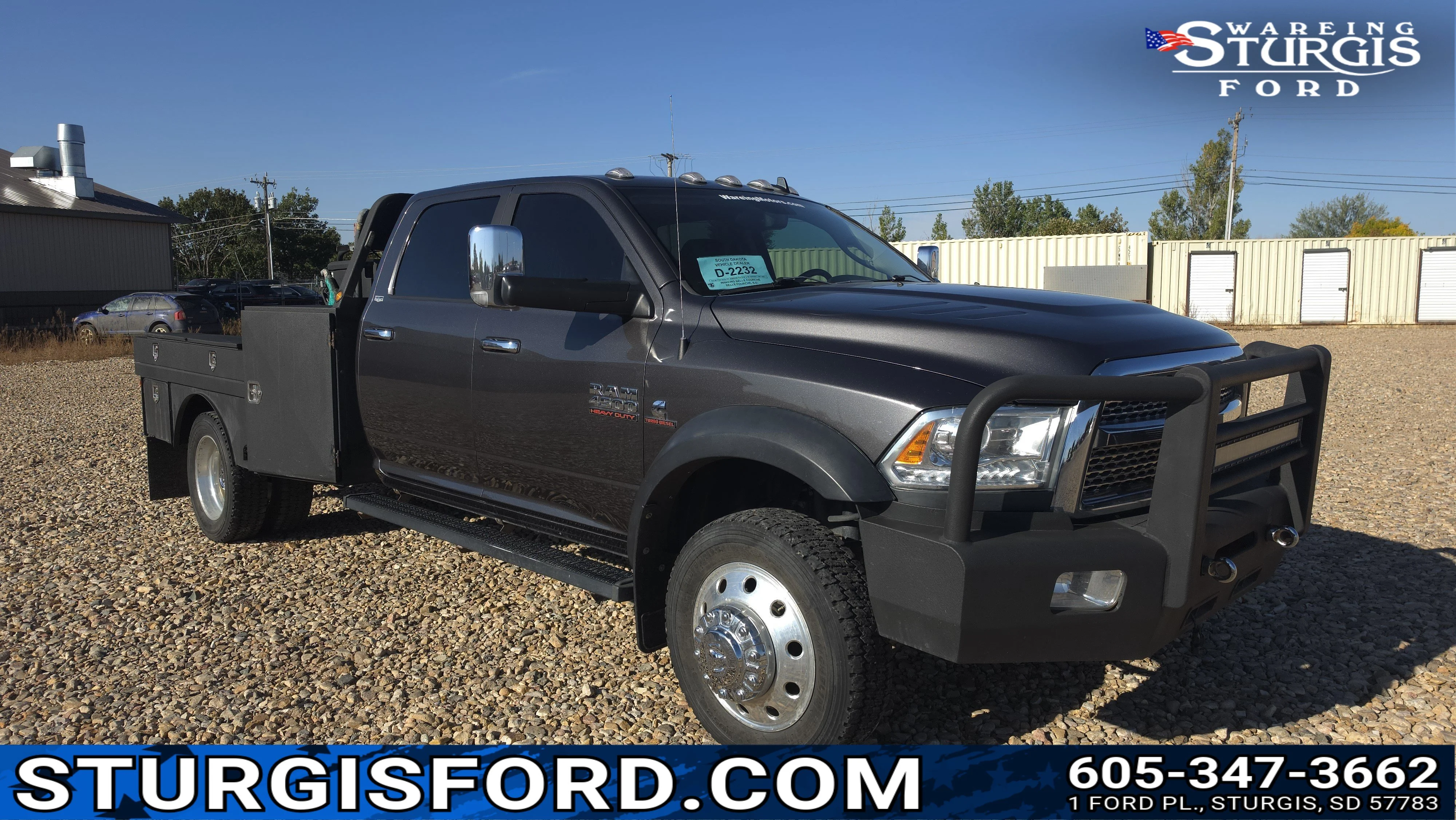 Used 2018 Granite Crystal Metallic Clearcoat Ram Laramie image 1
