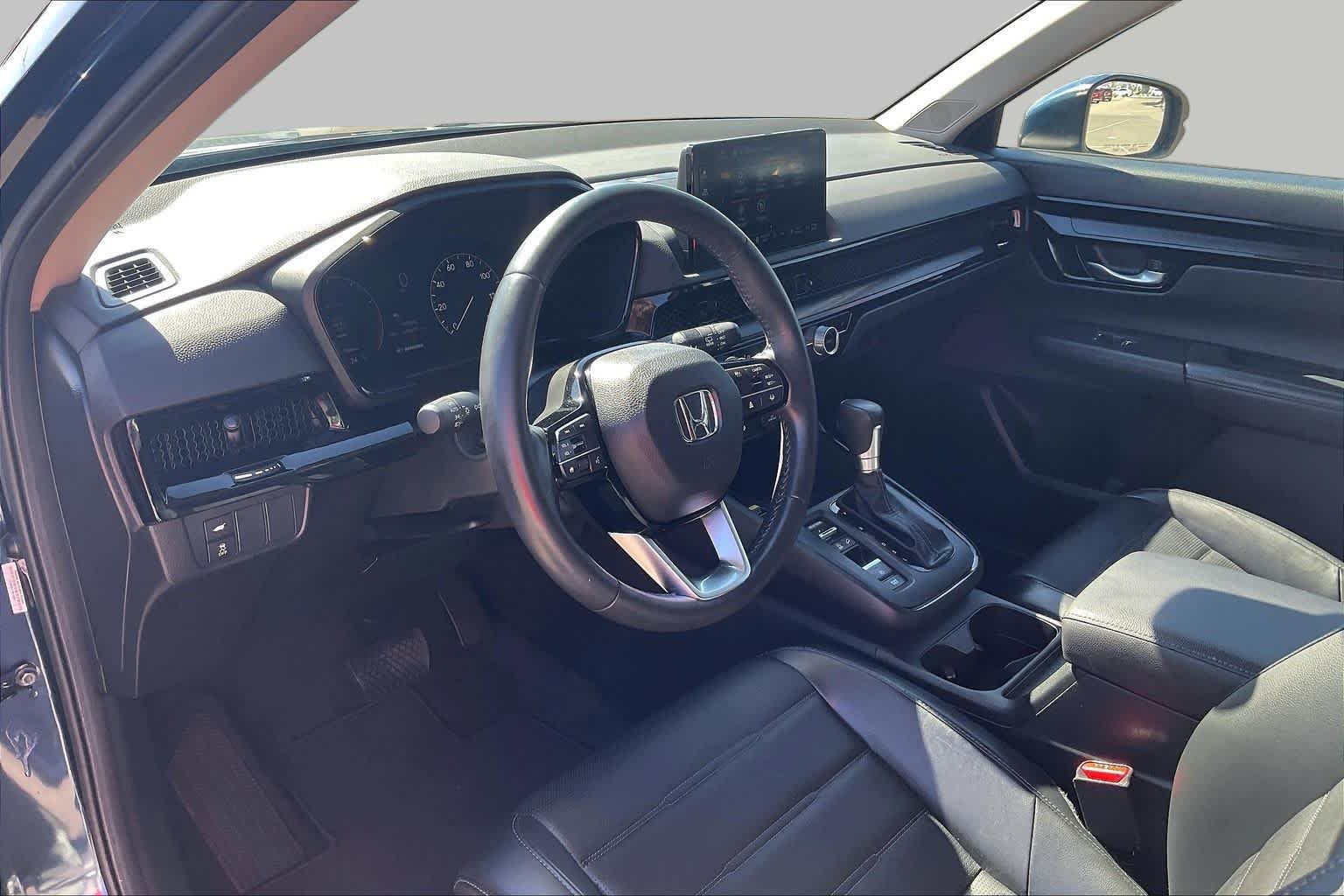 Used 2023 Canyon River Blue Metallic Honda EX-L image 16