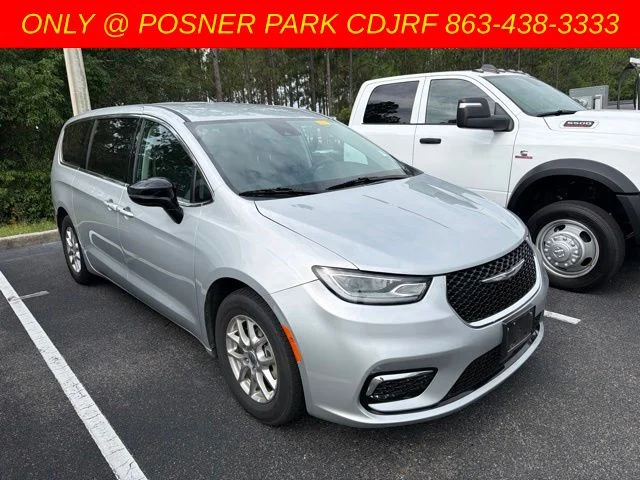2024 Chrysler Pacifica Touring L