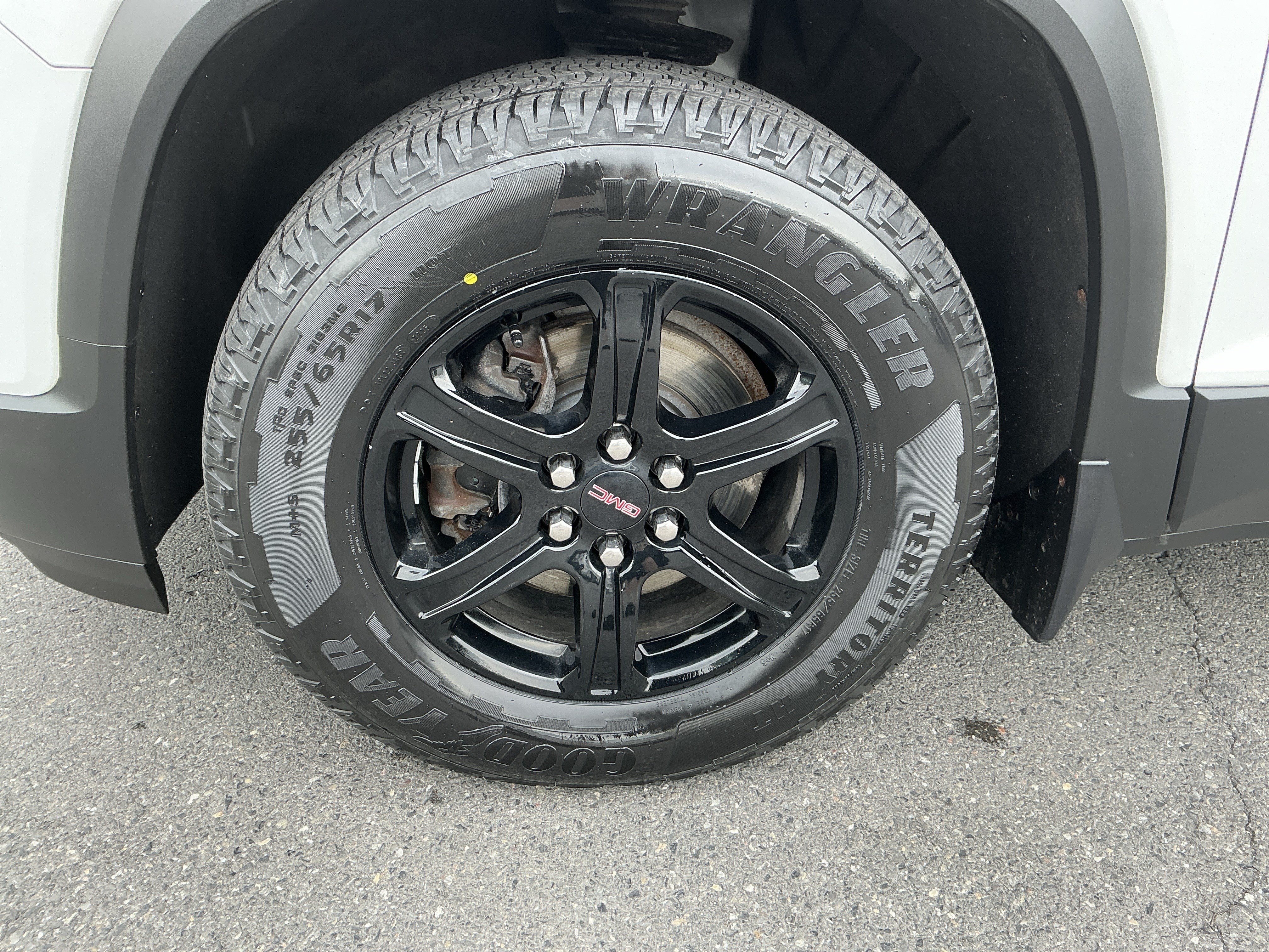 Used 2023 Summit White GMC AT4 image 9