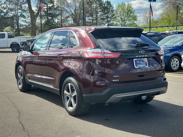 Used 2023 Burgundy Ford SEL image 3