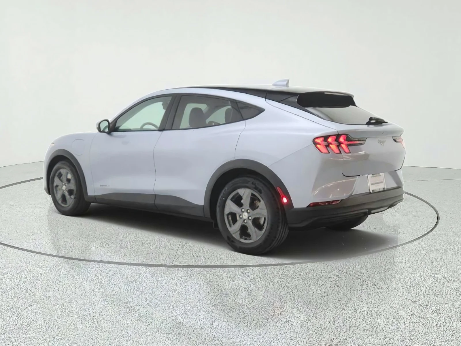 Used 2022 Iced Blue Silver Metallic Ford Select RWD image 7