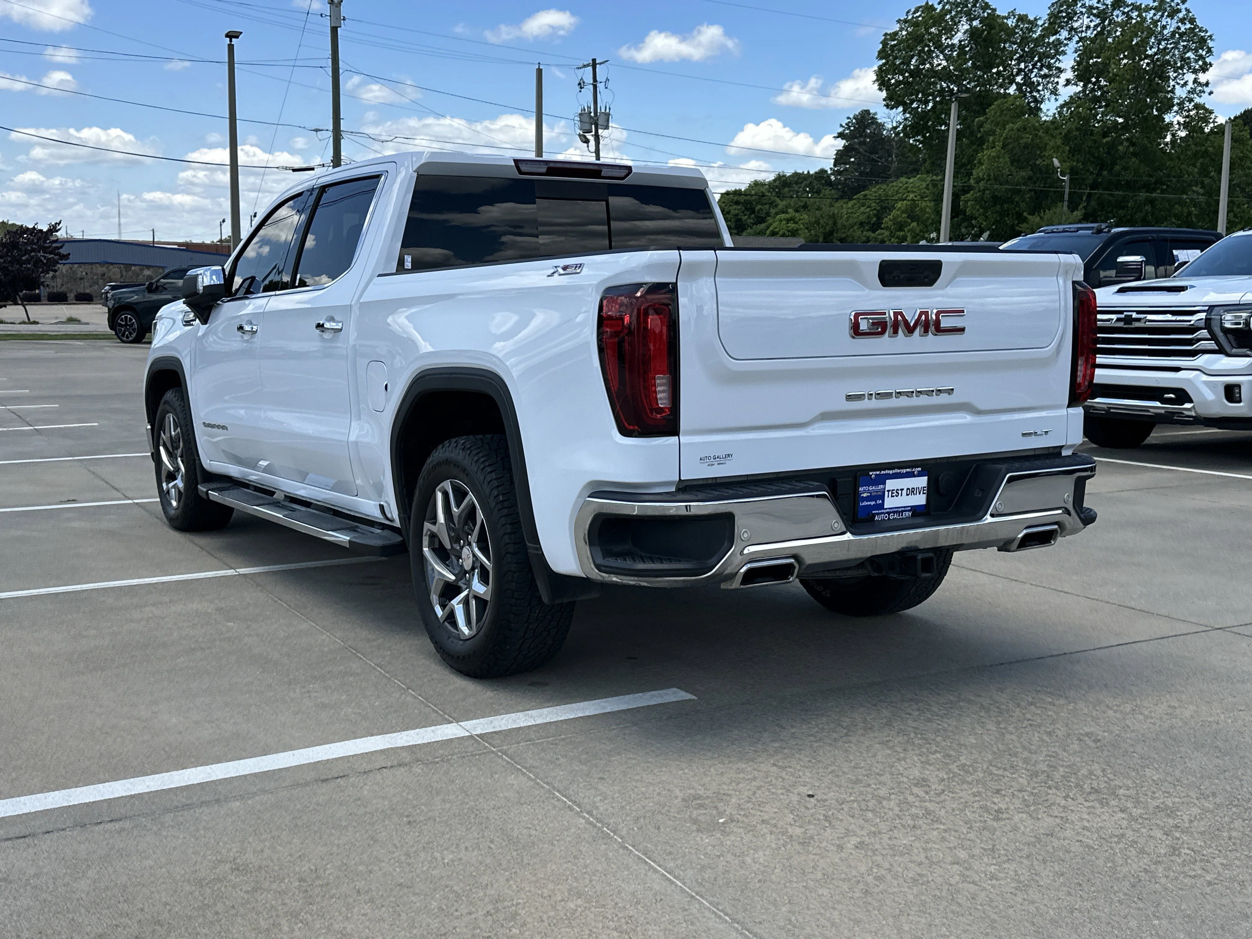 Certified Used 2024 Summit White GMC SLT image 8