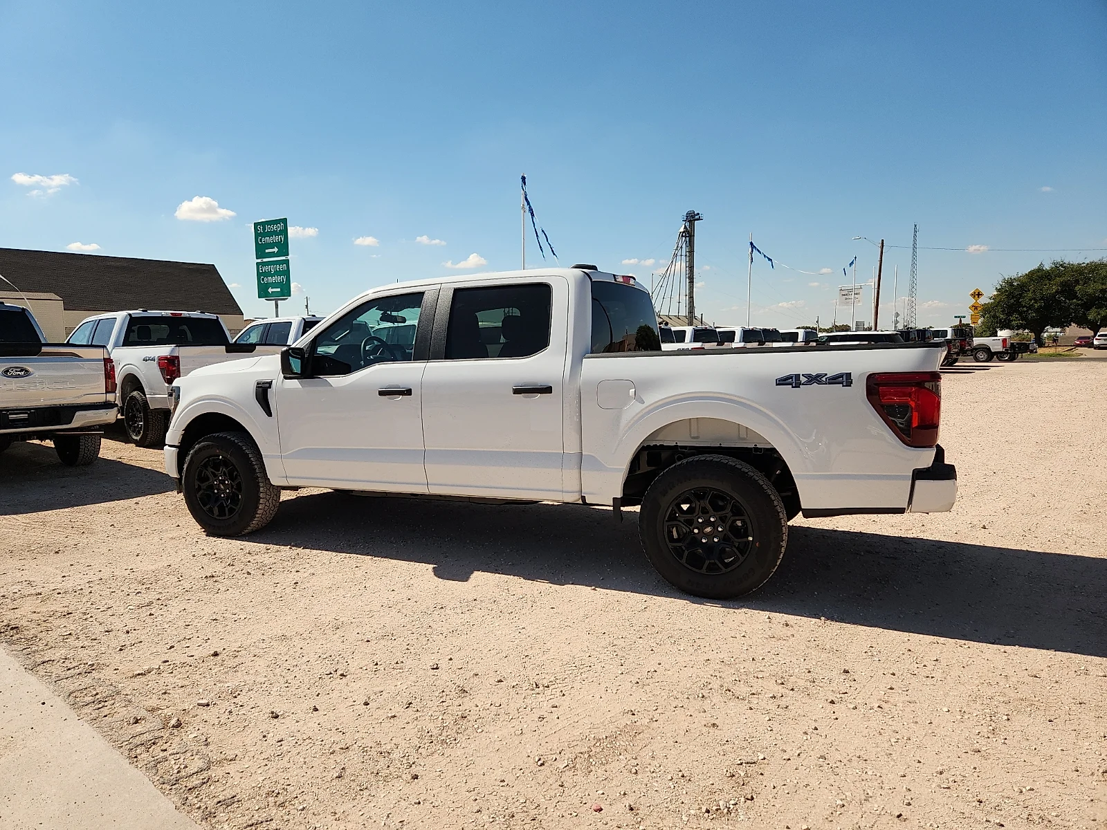 New 2026 Oxford White Ford STX image 4