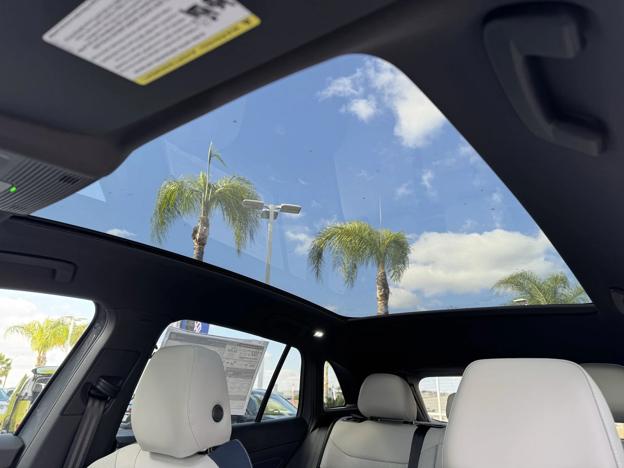 New 2026 Pure Gray w/Black Roof Volkswagen Pro S Plus image 28
