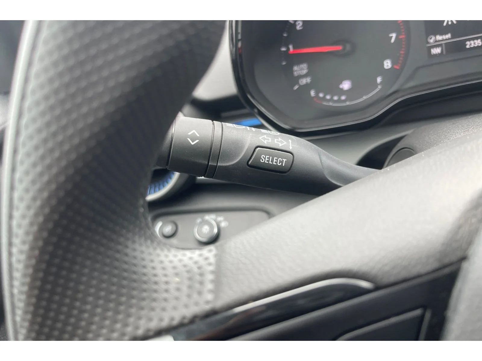 Used 2026 Summit White Chevrolet LS image 33