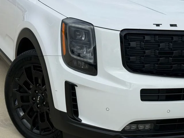 Used 2022 White Kia SX image 3