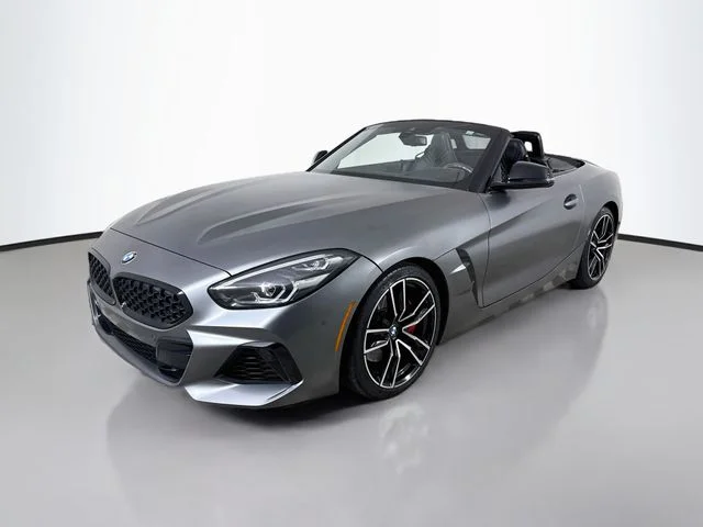 Used 2022 Gray BMW sDrive M40i image 3