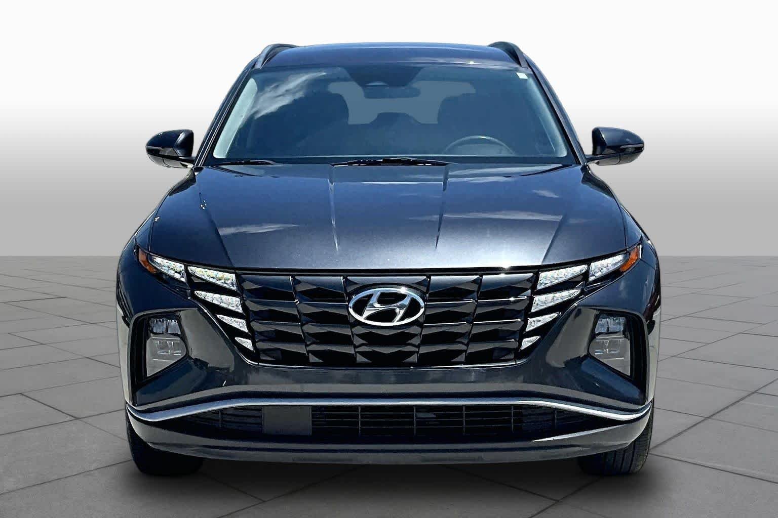 Used 2022 Portofino Gray Hyundai SEL image 4