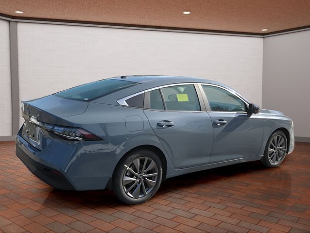 New 2026 Atlantic Gray Metallic Nissan SL image 3