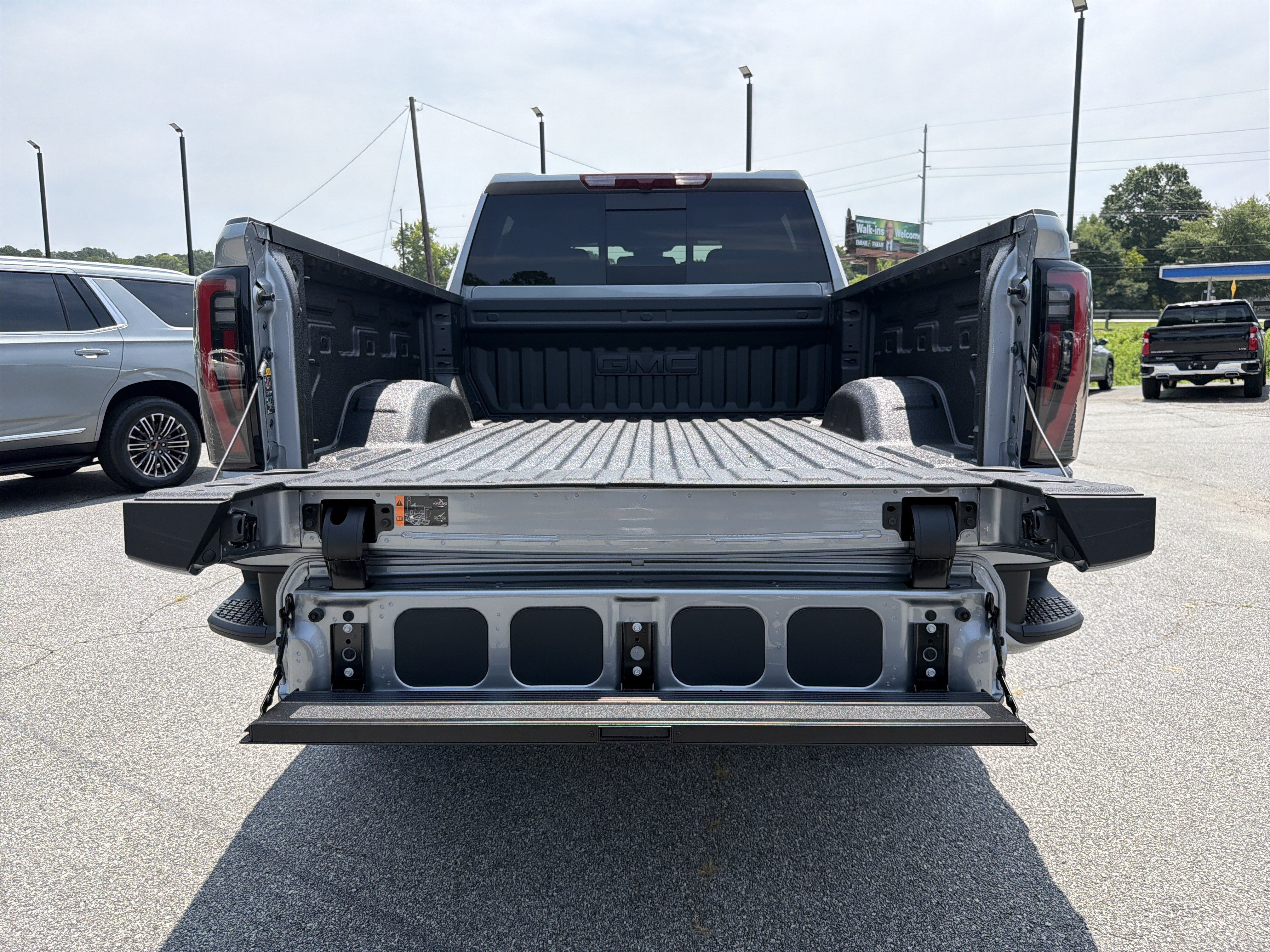 2026 GMC Sierra 2500HD AT4 - Photo 18