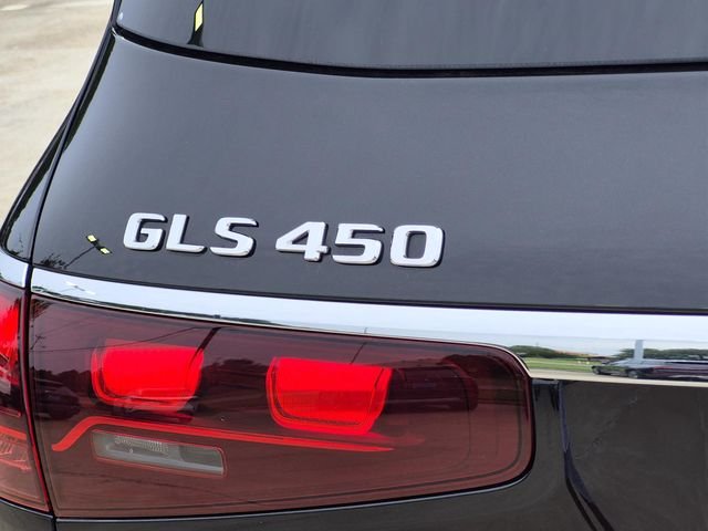 Certified Used 2025 Obsidian Black Metallic Mercedes-Benz GLS 450 image 11