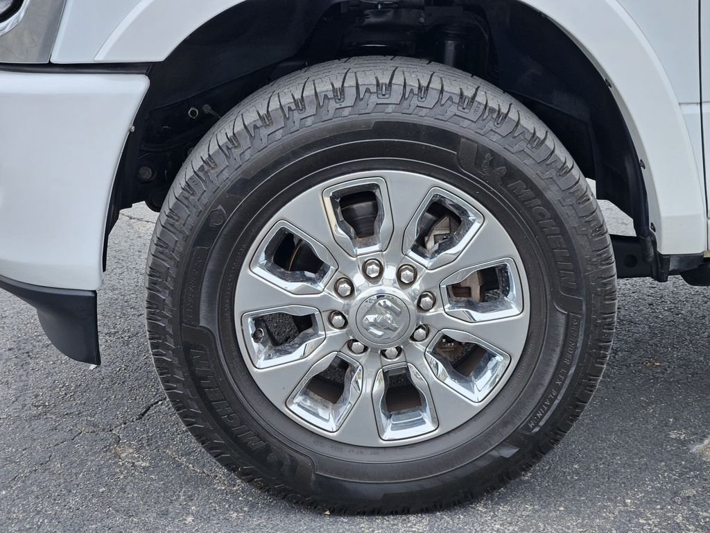 Used 2024 White Ram Limited image 10