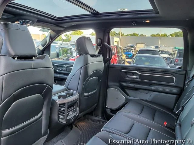 2026 RAM 1500 Laramie - Photo 14