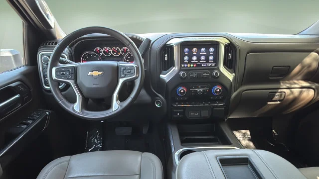 Used 2022 White Chevrolet LTZ image 12