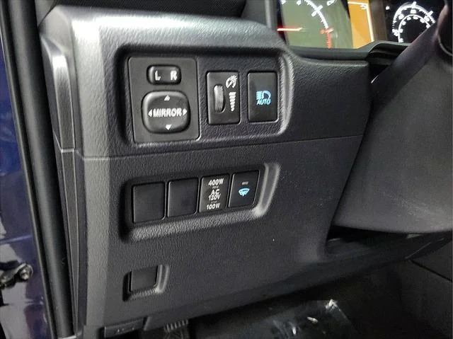 Certified Used 2023 NAUTICAL BLUE ME Toyota  image 13