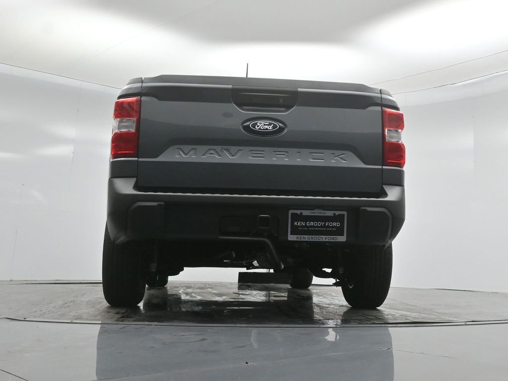 New 2026 Carbonized Gray Metallic Ford XLT image 45