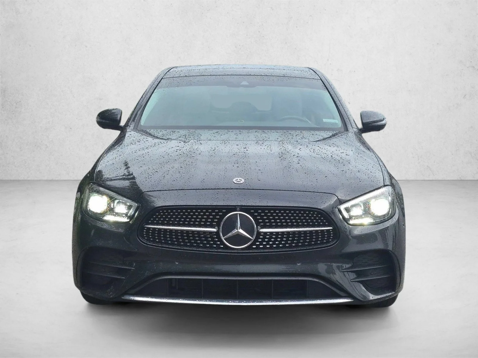 Used 2022 Graphite Grey Metallic Mercedes-Benz E 350 image 8