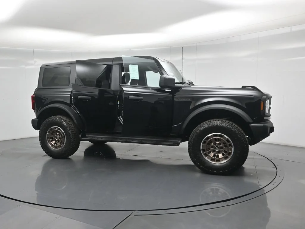 New 2026 Shadow Black Ford Big Bend image 28