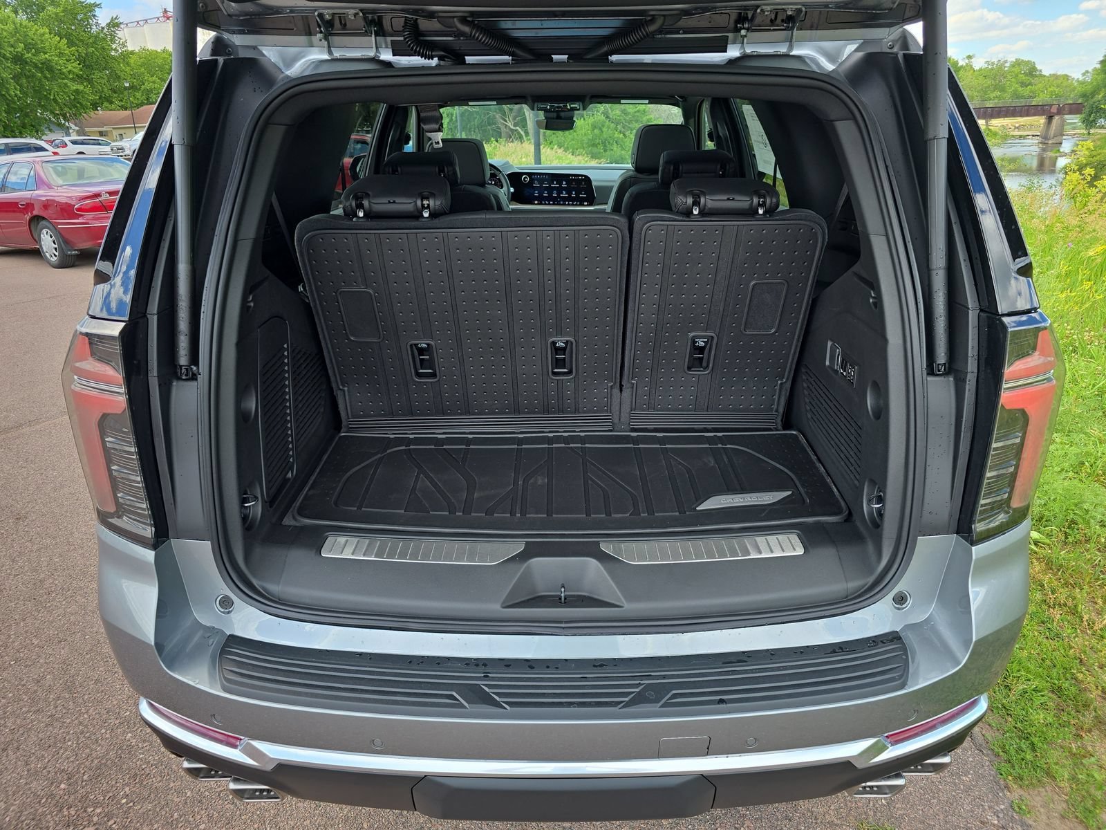 2026 Chevrolet Tahoe High Country - Photo 6
