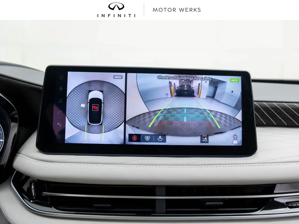 New 2027 2T RAD WHT INFINITI Autograph AWD image 27