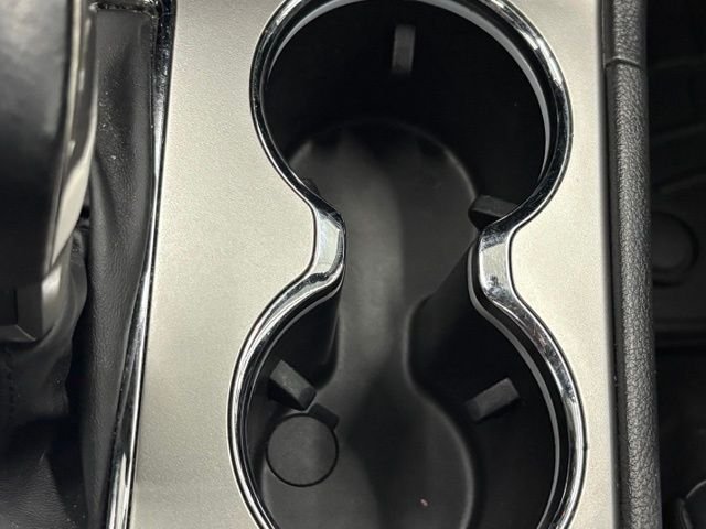 Used 2018 Black Jeep Altitude image 35