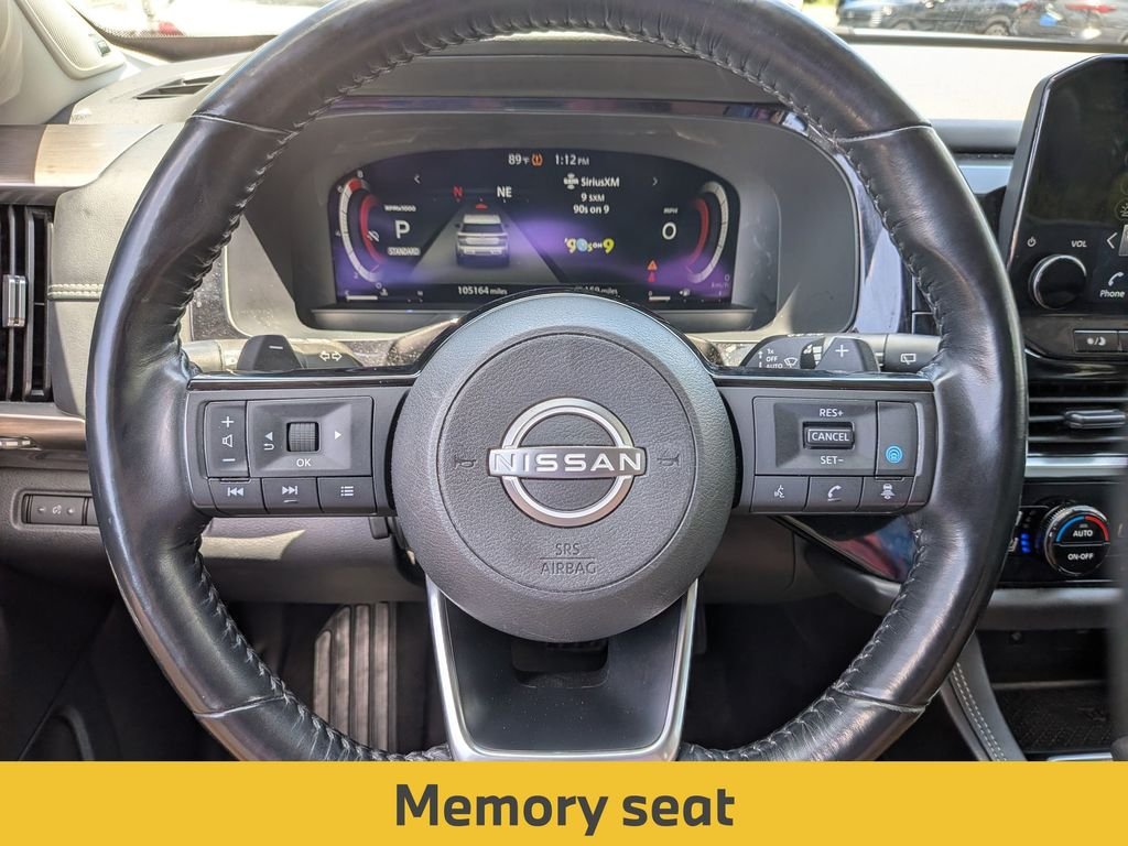 Used 2023 Black Nissan Platinum image 16