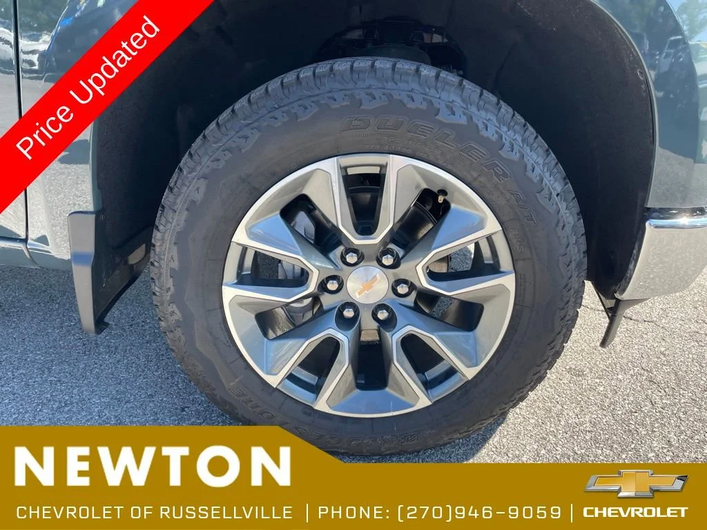 Used 2025 Cypress Gray Chevrolet LT (2FL) image 33