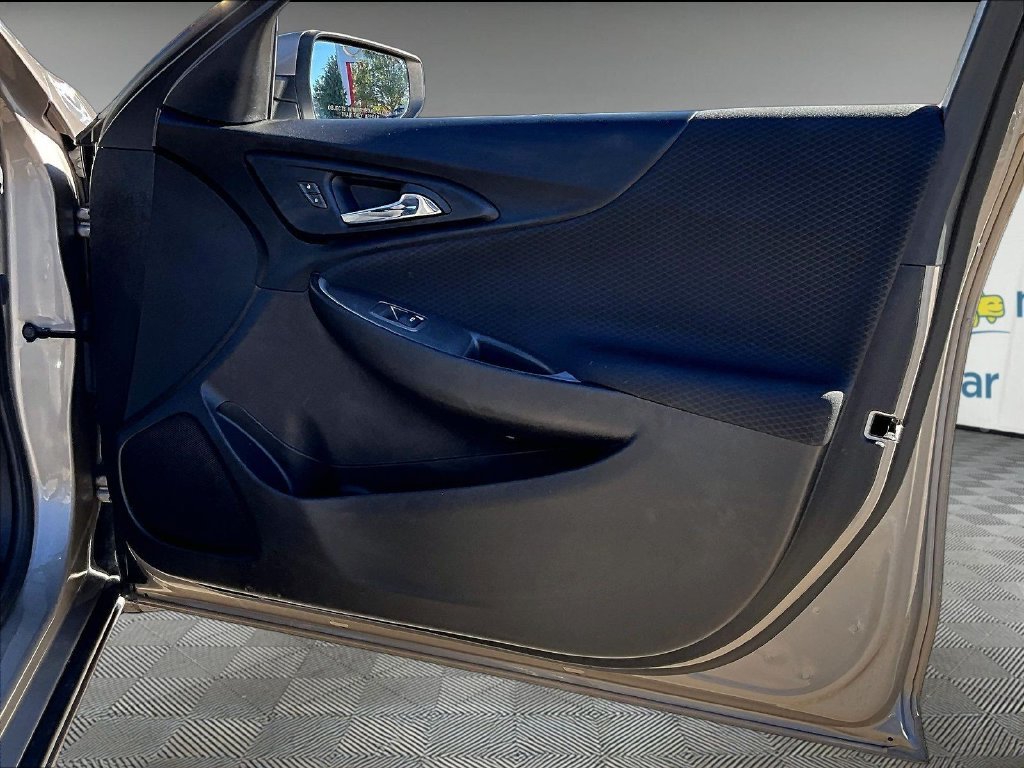 Used 2025 Gray Chevrolet LT image 12